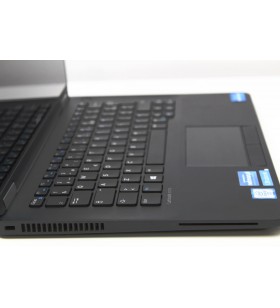 Poleasingowy laptop Dell Latitude E7270 z Intel Core i5-6300U w klasie C.