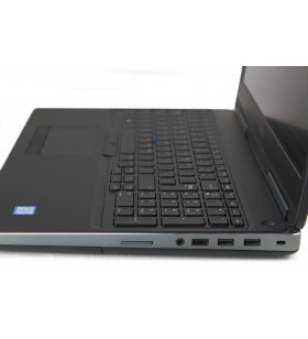 Poleasingowy laptop Dell Precision 7520 z Intel Core i7-7820HQ w Klasie A-.