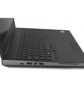 Poleasingowy laptop Dell Precision 7520 z Intel Core i7-7820HQ w Klasie A-.