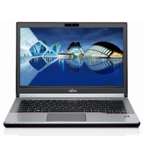 Poleasingowy laptop Fujitu Lifebook E734 z procesorem i3-4300M w klasie A-