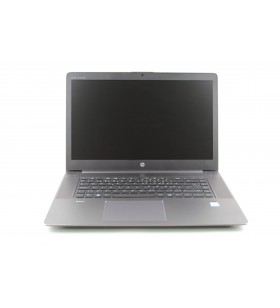 Poleasingowy laptop HP Zbook Studio G3 z Intel Core i7-6820HQ i kartą graficzną Nvidia Quadro M1000M, Klasa A.