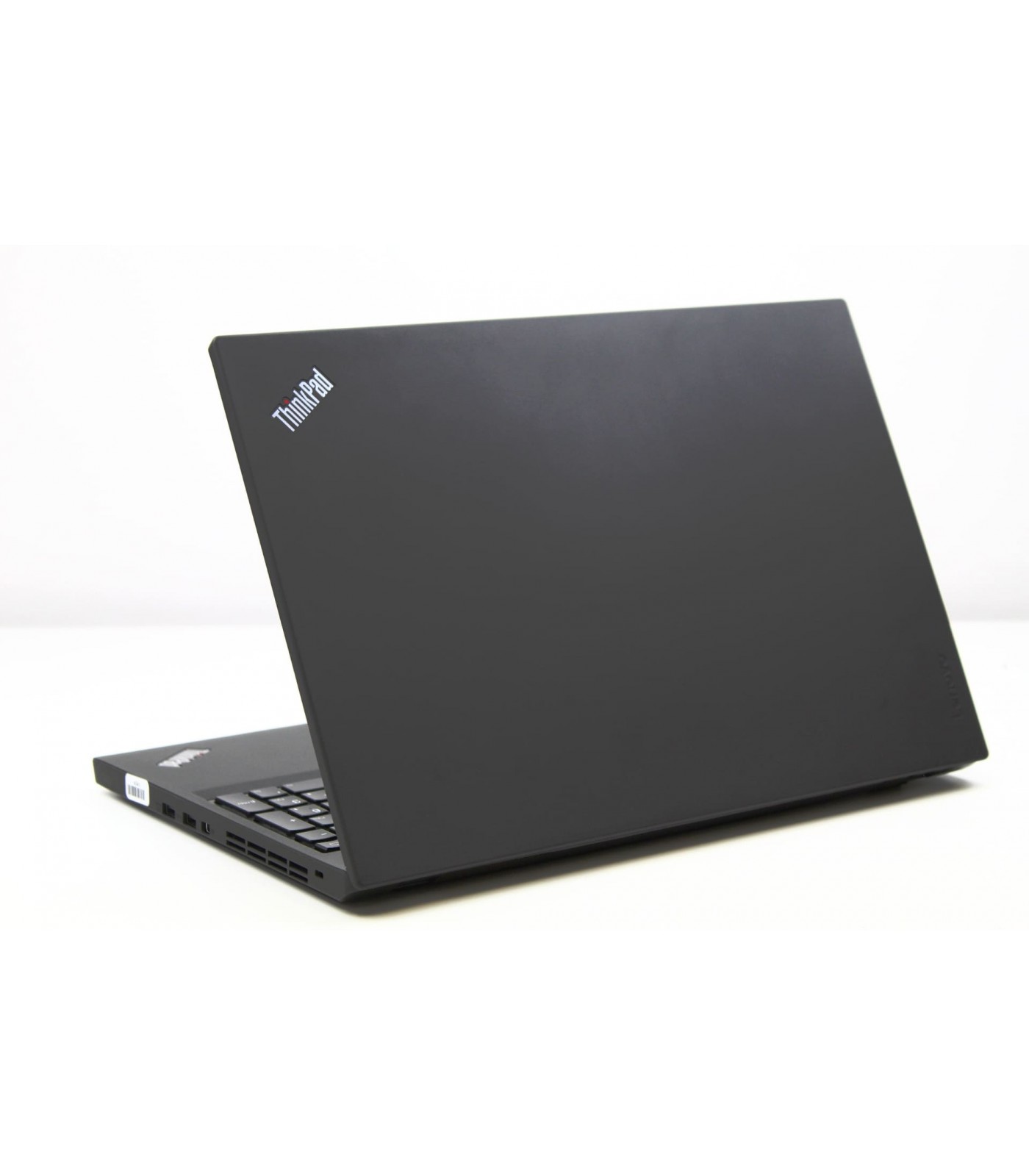 Poleasingowy laptop Lenovo Thinkpad T560 z procesorem i5 i matrycą IPS w klasie A+