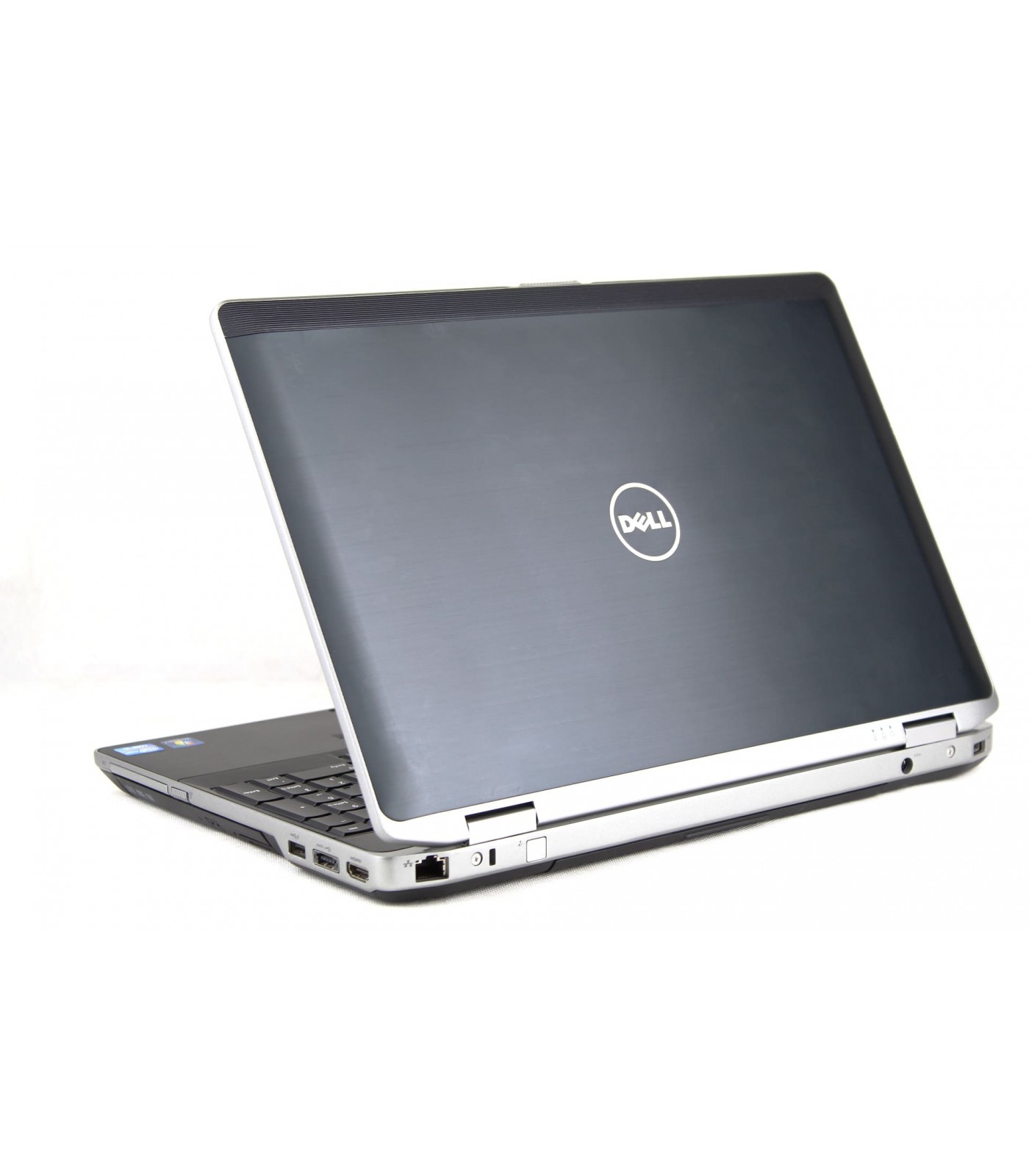 Poleasingowy laptop Dell Latitude E6530 z procesorem i5 trzeciej generacji z matrycą HD+