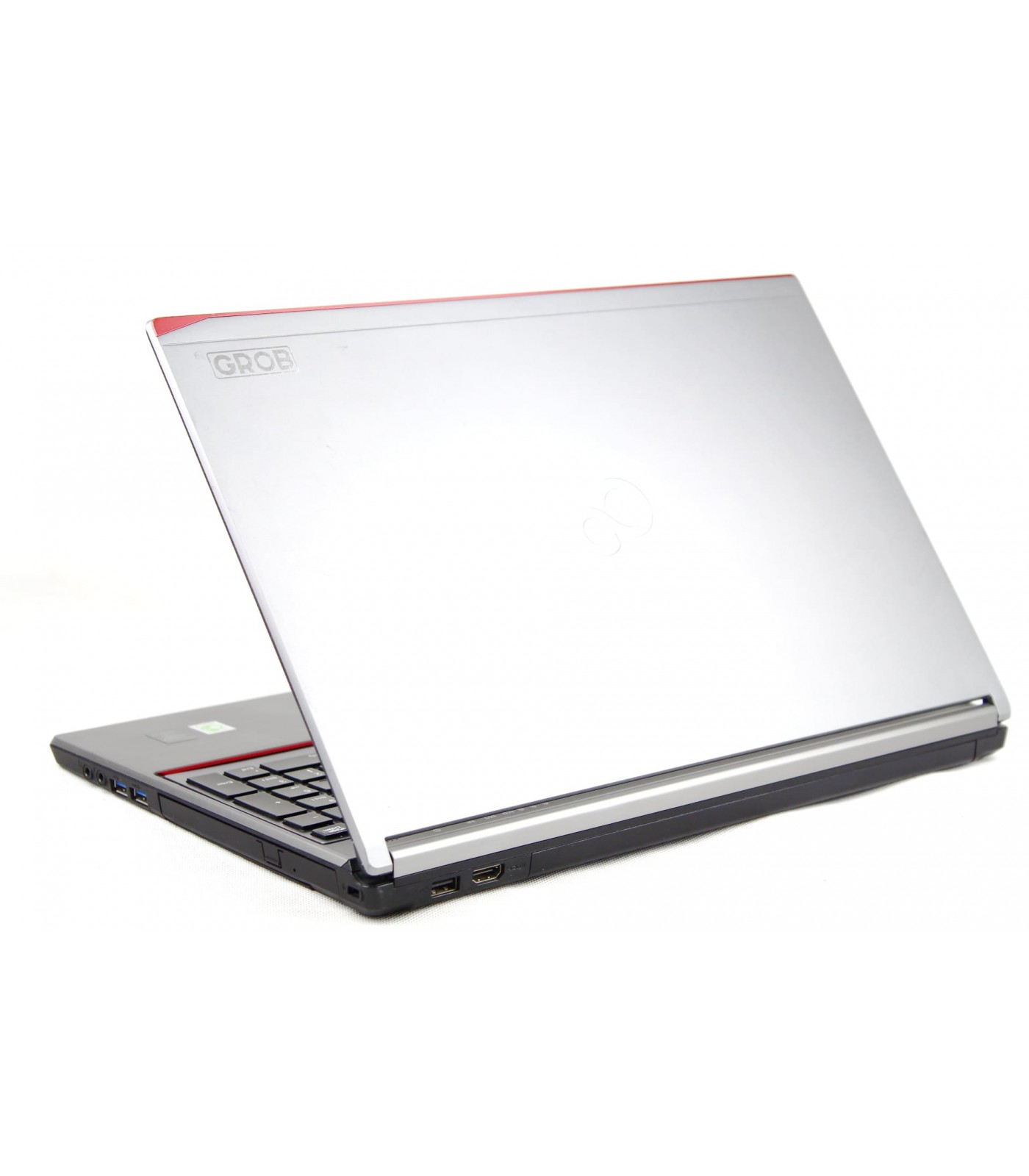 Poleasingowy laptop Fujitsu Lifebook E756 z procesorem i7