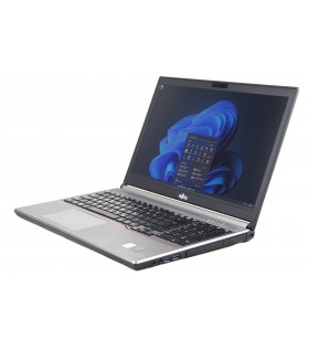 Poleasingowy laptop Fujitsu Lifebook E756 z procesorem i7