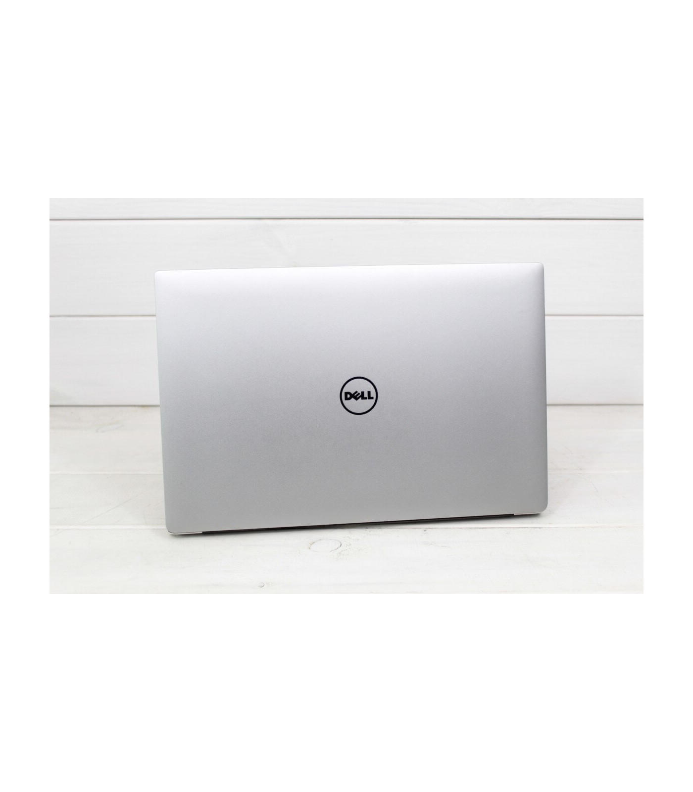 Poleasingowy laptop Dell Precision 5510 z Intel Xeon E3-1505M V5, 1920x1080 IPS, Klasa A+