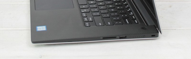 Prawa strona poleasingowego laptopa Dell Precision 5510